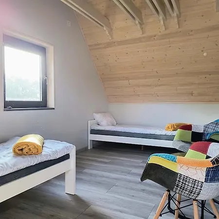 Ab Domki Pstrazna - Zolty Tatil Evi *